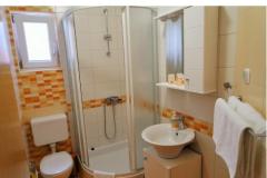 Apartmaji Harmonija Apartma 1 – orange foto 4
