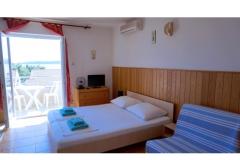 Apartmaji Rodić-Kutleša Soba 6 – S3 foto 1