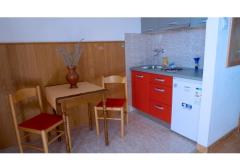 Apartmaji Rodić-Kutleša Soba 5 – S1 foto 4