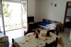Apartmaji Paula Baska Voda 6 apart Apartma 1 – 1 foto 1