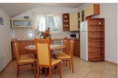 Apartmaji Ježina Apartma 2 – APP 4+2 foto 1