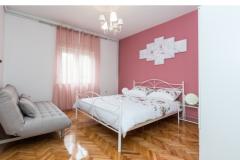 Apartmaji Dalibor Apartma 4 – A 6+4 foto 3