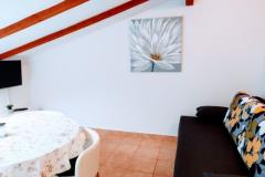 Apartmaji i sobe Sandra Apartma 1 – A-1 foto 4