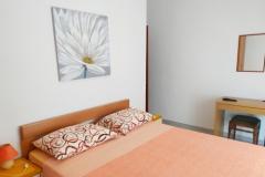 Apartmaji i sobe Sandra Soba 7 – R-7 foto 3