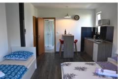 Apartmaji Lovre Apartma 3 – Lovre A2+1 foto 1