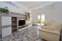 Apartmaji Mirko i Anka Hromin Apartma 1 – A4+2 foto 1
