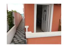 Apartmaji na plaži 'BRALIC' Apartma 4: (4+0) – ap 4 foto 1