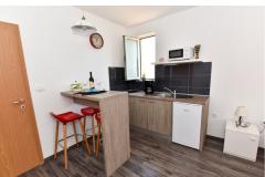 Apartmaji Lovre Apartma 2 – StudioA2+1 foto 4