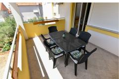 Apartmaji Lovre Apartma 3 – A4+2 foto 2