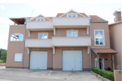 Apartmaji Krajnović Biograd Apartma 2 – APP 4+2 foto 1