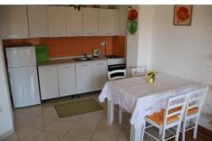 Apartmaji Mimoza Apartma 2 – App 2+2 foto 4