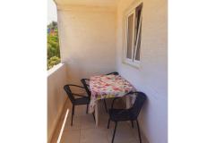 VILLA BERNARD..150 m plaža DRAŽICA Apartma 2 – A4+1 ap. foto 1