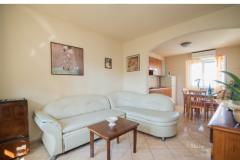 * Dvori * Apartma 1 – 1 foto 1