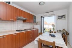 * Dvori * Apartma 2 – 2 foto 2