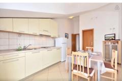 Apartmaji Brač Apartma 2 – A3 foto 4