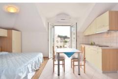 Apartmaji Brač Apartma 3 – A2 foto 4