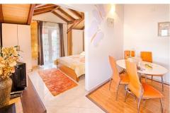 Apartmaji Rita Apartma 2 – Narančasti foto 1