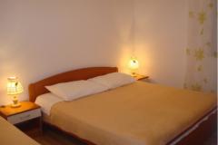 Apartmaji Villa Niko Bol Apartma 3 – A 5 foto 2