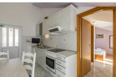 Apartmaji JELAVIĆ Apartma 3 – AP 3/2 foto 3