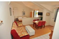 Villa ANNI Apartma 4 – A4 foto 1