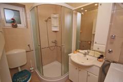 Apartmaji Hrvoje  Apartma 3 – Rose foto 5