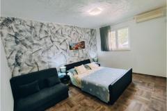 Apartmaji Nada Mustapić Apartma 2 – A2 foto 3