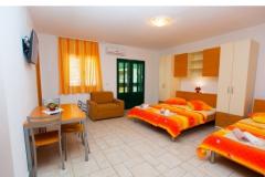 Apartmaji Jadranko Apartma 3 – A3 (3+1) foto 4