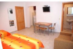 Apartmaji Jadranko Apartma 3 – A3 (3+1) foto 5