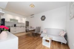 Apartmaji Vice Apartma 3 – 3: A2+2 foto 2
