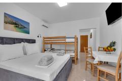 Pine Canopy Studios and Apartmaji Apartma 12: (2+2) – Pine A3 foto 5