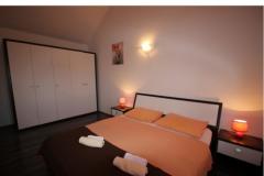 Stone Brela- swimming pool, grill Apartma 1 – Stone foto 3