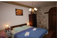Stone Brela- swimming pool, grill Apartma 1 – Stone foto 4