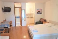 Apartmaji Mrnjavac Željko Soba 6 – S8 foto 3