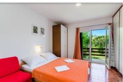 Apartmaji Ira Apartma 2 – Prizemlje foto 4