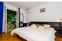Hiša Two Pines Apartma 1 – Kuća foto 5