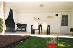 Apartmaji  Apartma 2 – Garden foto 3