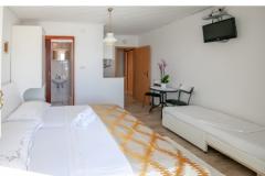 Apartmaji Antonio Apartma 4 – Studio 4 foto 4