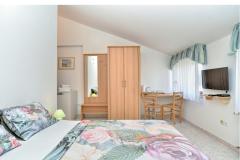 Apartmaji MiBi Soba 5 – mibi foto 2