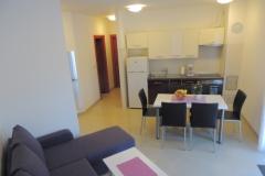 Villa Pineta Apartma 1 – stan 1 foto 1