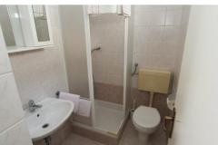 Apartmaji Anka Apartma 3 – Prizemlje foto 5
