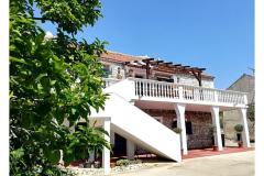 Dalmatinska kamena kuća Apartma 3 – App 2+2 foto 1