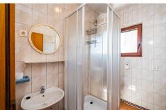 Apartmaji Lucia@Laura  Apartma 8 – Apartman8 foto 5