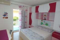 Apartmaji Elena  Apartma 1 – ISTOK DOLI foto 3