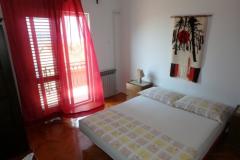 Apartmaji Elena  Apartma 3 – ISTOK GORI foto 3