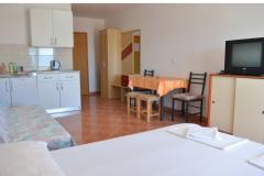 Apartmaji Mirnna Apartma 4 – II-5B foto 2