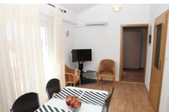 Apartmaji Nena Gradac Apartma 1 – A1 foto 4