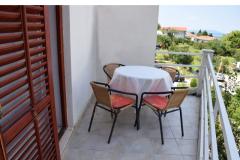 Apartmaji Petra-Gradac Apartma 1 – A1 foto 4