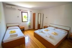 Apartmaji Kosovic II Apartma 2 – B foto 3