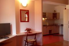 Apartmaji Belić  Apartma 1 – Crveni foto 1