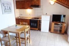 Apartmaji Jure Apartma 2 – B foto 3